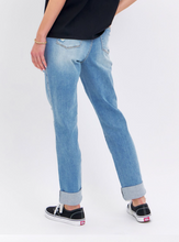 Load image into Gallery viewer, Judy Blue Denim High Waisted Patch Pocket Destroyed Boyfriend Jeans
